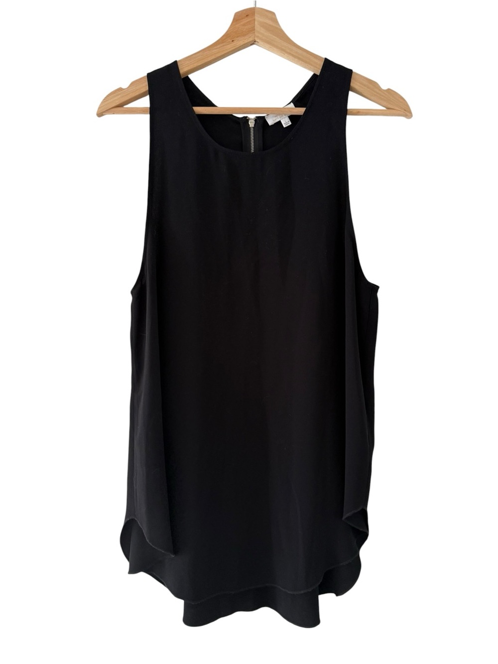 Aritzia Wilfred Sèvres Black Sleeveless Zip-Back Blouse Large